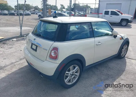 2012 Mini Cooper Hardtop из США, поврежденный, VIN WMWSU3C56CT261381